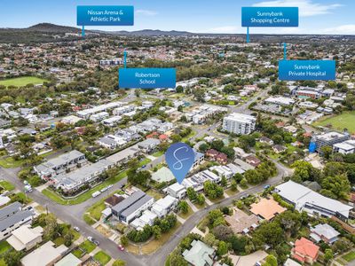 5 / 6 Deacon Street, Coopers Plains