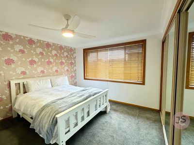 2 / 8 GURRA PLACE, Port Macquarie