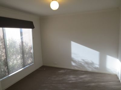 1/41 Barwarre Road, Marshall