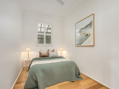 161 Sixth Avenue, Royston Park