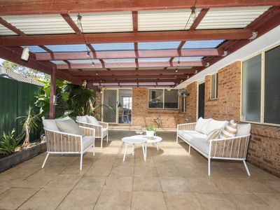 12 Glenrock Court, Wattle Grove