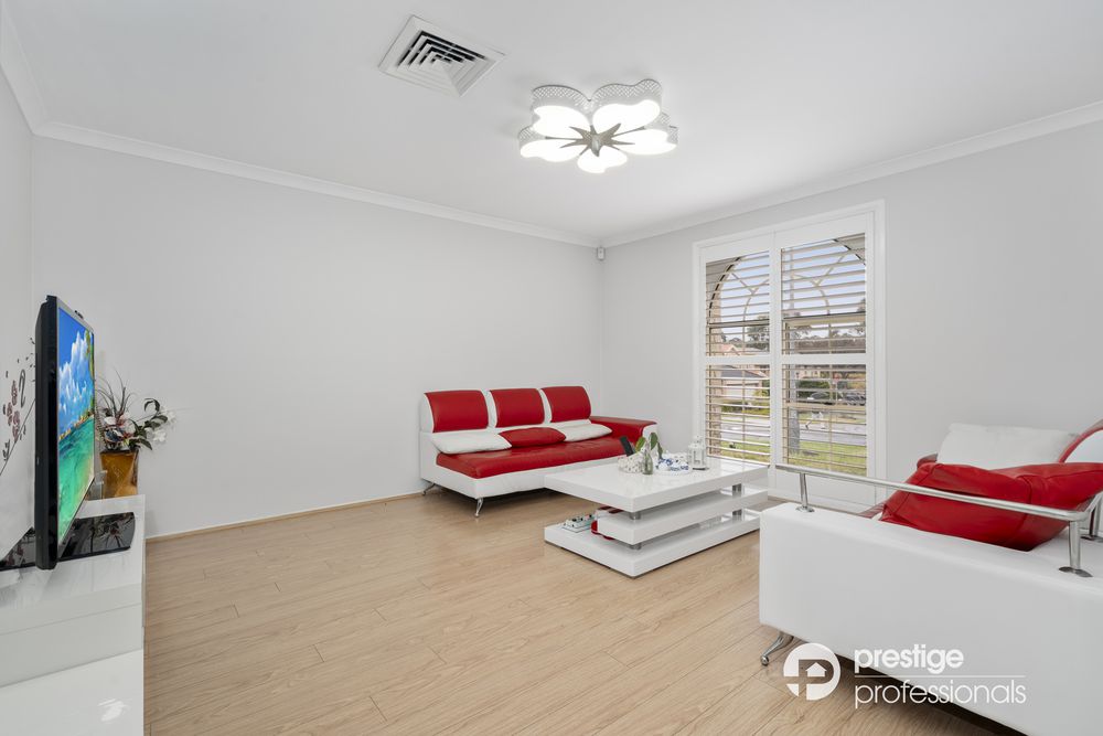 16 Barrington Court, Holsworthy