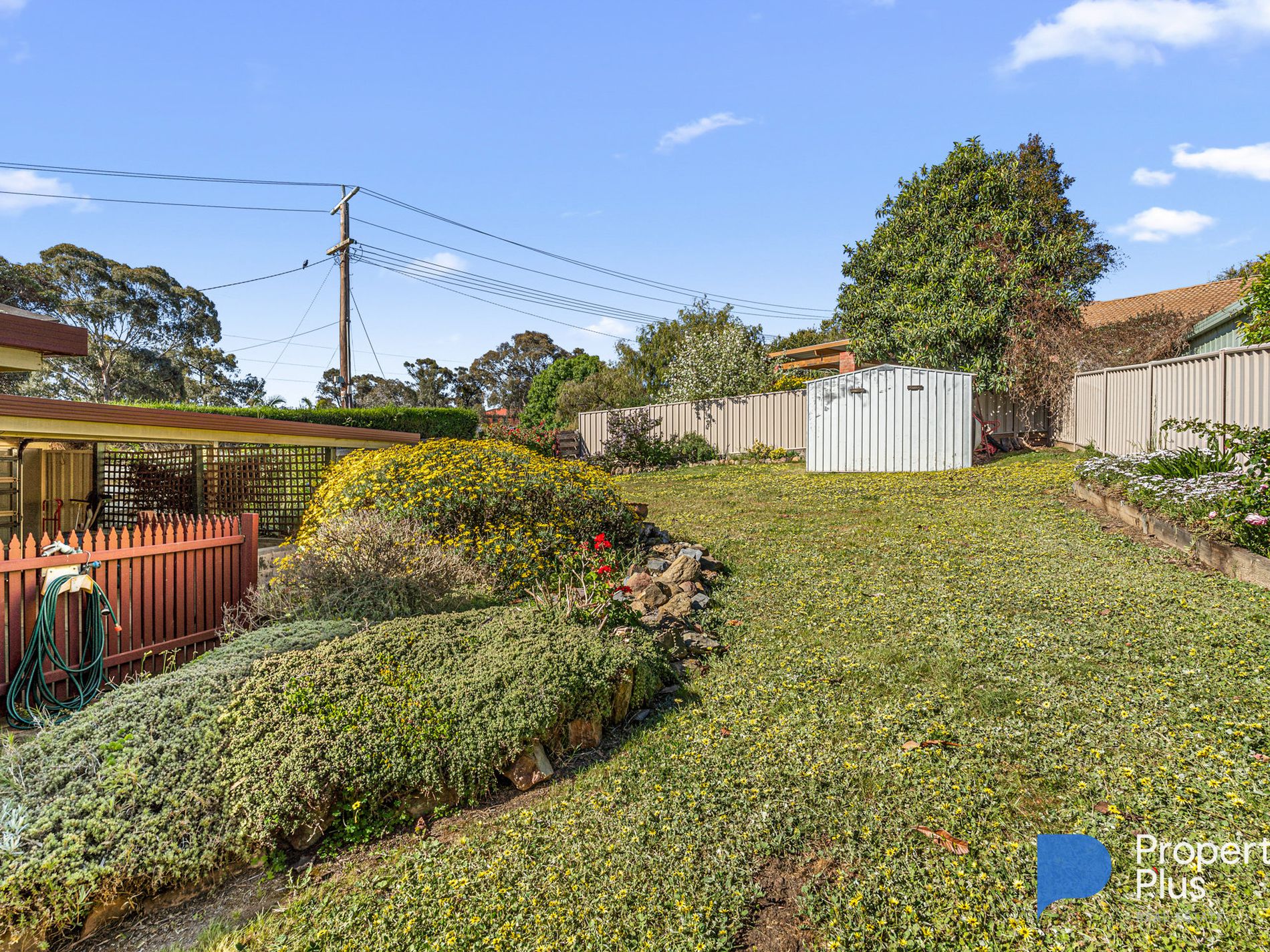 25 Deakin Drive, Flora Hill