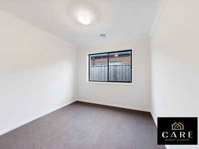 33 Casa Circuit, Clyde North