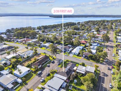 2 / 39 First Avenue, Toukley