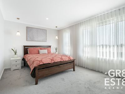14 Aurora Drive, Cranbourne West
