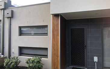 14 Grandvue Blvde, Pakenham