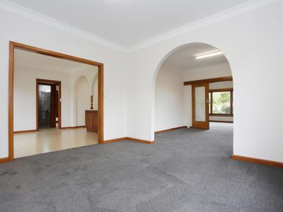 99 Clayton Road, Oakleigh East