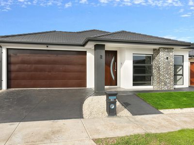 15 Ricotta Road, Manor Lakes