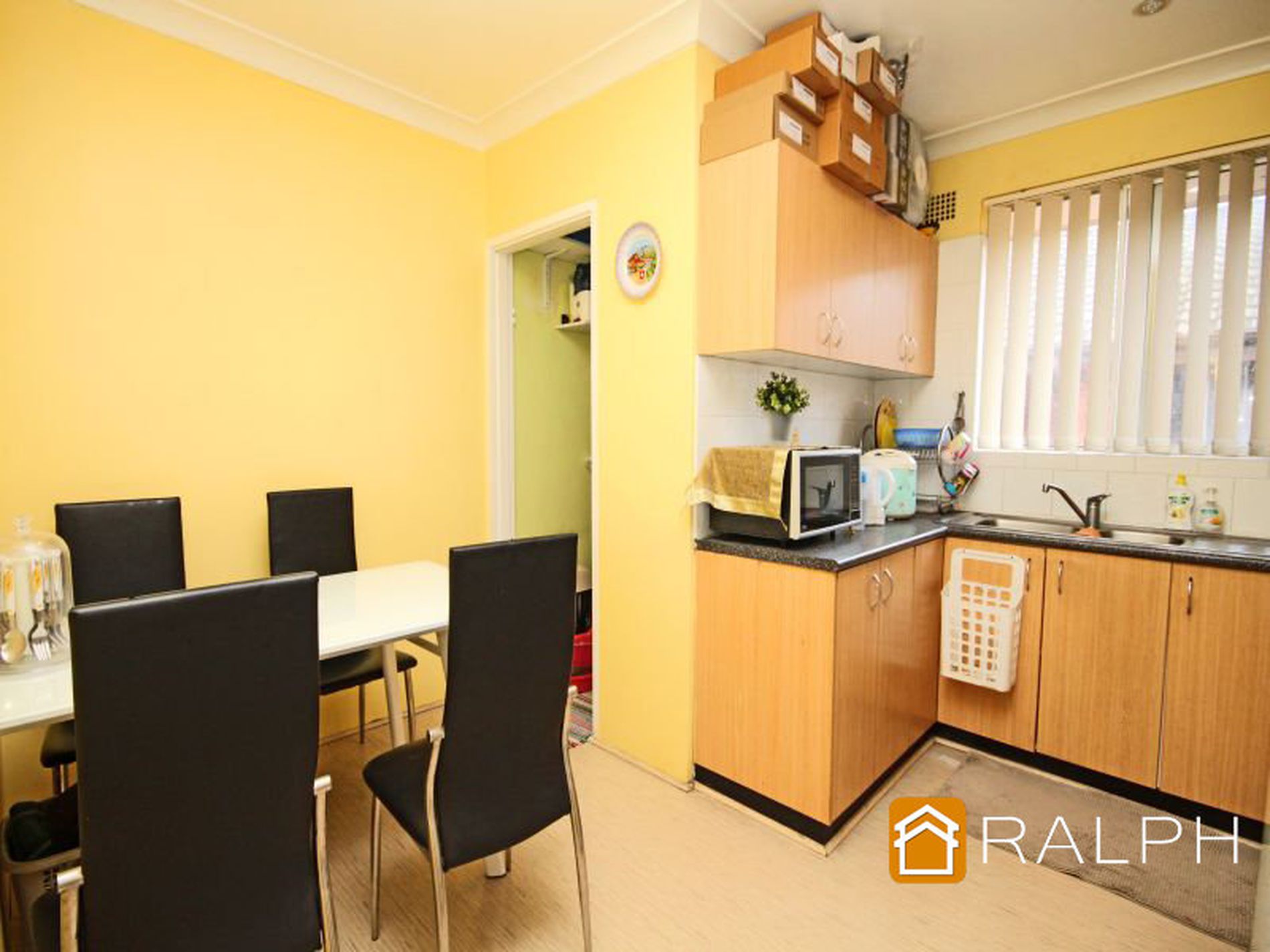 4 / 20 Hampden Road, Lakemba