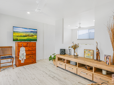 45 Robson Avenue, Gorokan