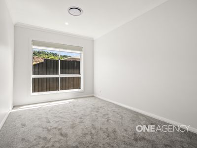 16 Sparrow Drive, Calderwood