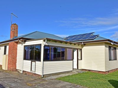 84 Anne Street, George Town