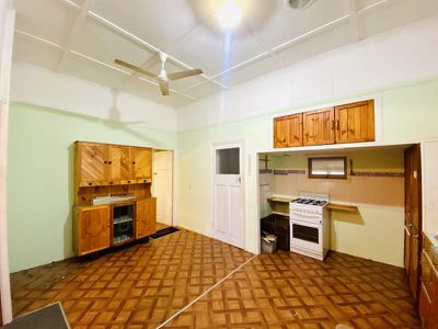 30 Hay Street, Nanango