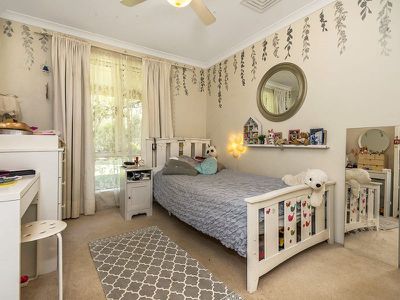 31 Oak Way , Baldivis