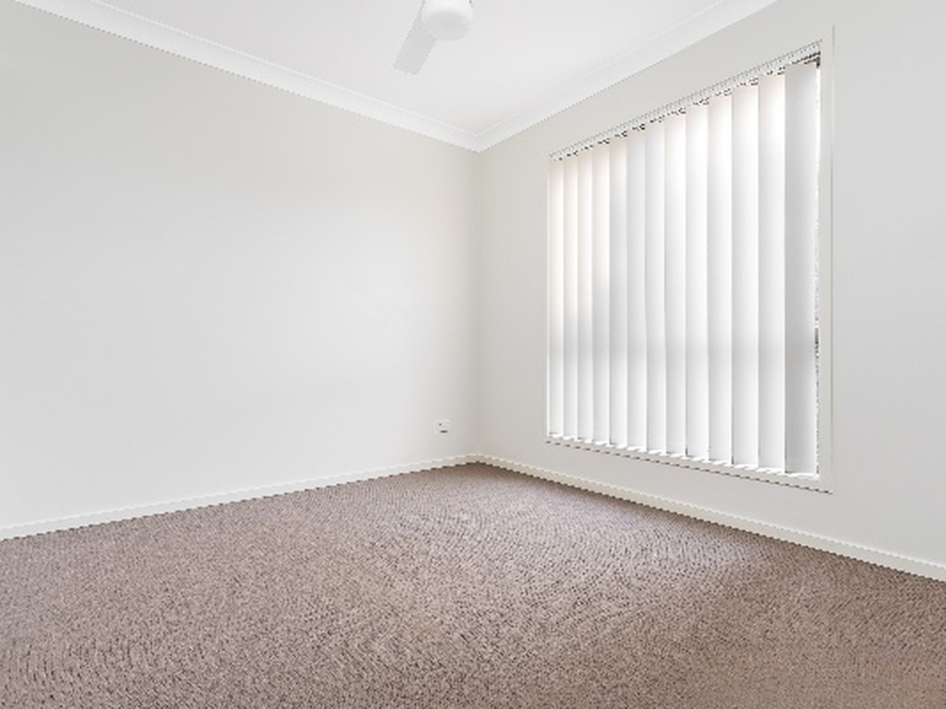 2/5 Mayfair Crescent, Kallangur