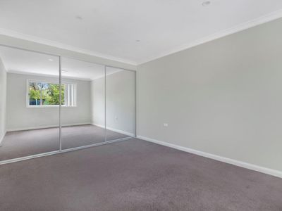 11 / 8 Cathay Place, Kellyville