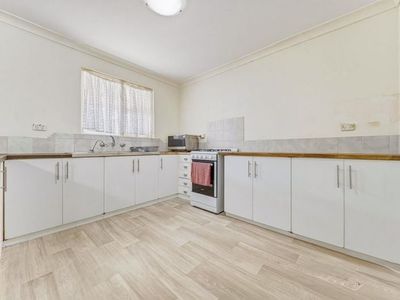 2 Newport Way, Lynwood