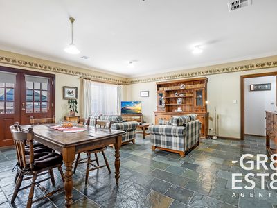 1 Dion Court, Narre Warren