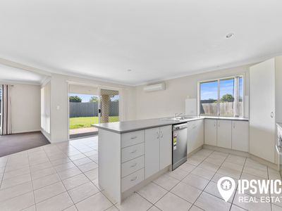 11 Spoonbill Court, Lowood