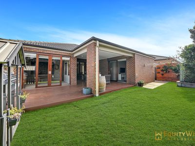 18 Eltham Parade, Wyndham Vale