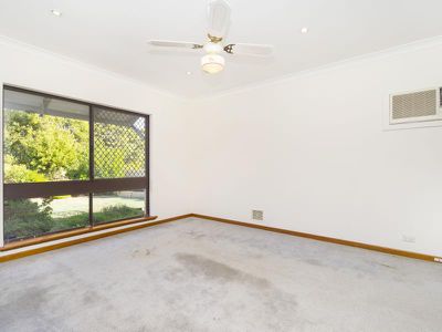 1 / 11 Sprigg Place, Booragoon
