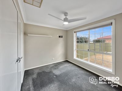 14 Magpie Close, Dubbo