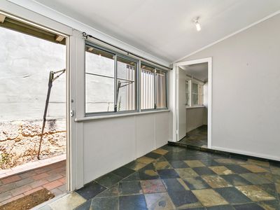 199 Woodside Street, Doubleview