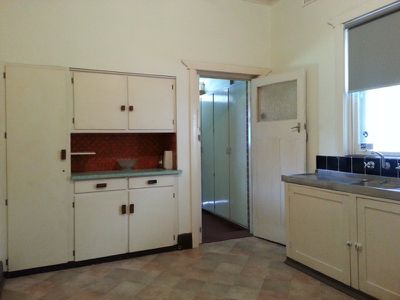 28 Orchard Avenue, Everard Park