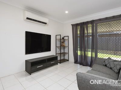 19 Leonie Pl, Doolandella