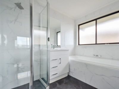 4 Meander Grove, Cameron Park