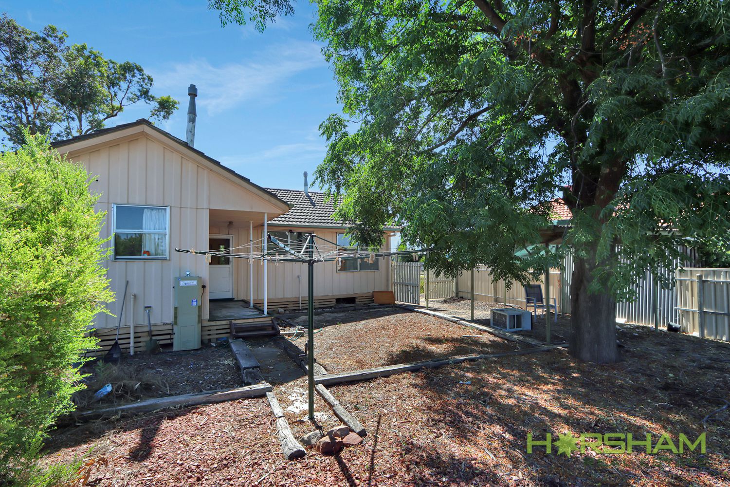 2 Bleakley Street, Horsham