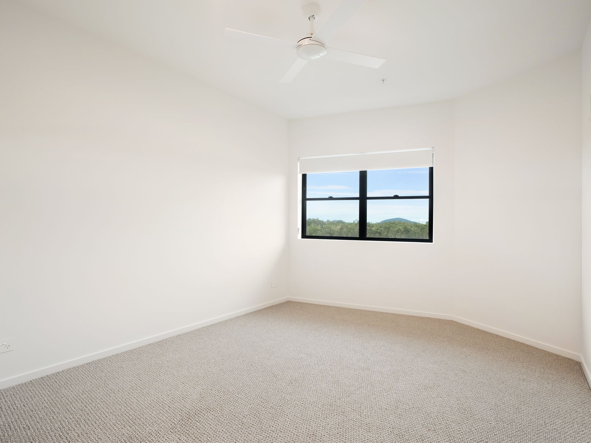 18 / 6 Koel Circuit, Peregian Springs, Peregian Springs