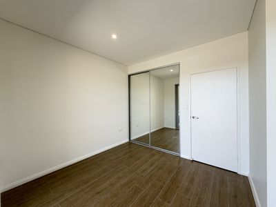 201 / 19 Burwood Road, Burwood