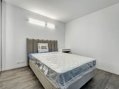 2704 / 31 A'BECKETT STREET, Melbourne