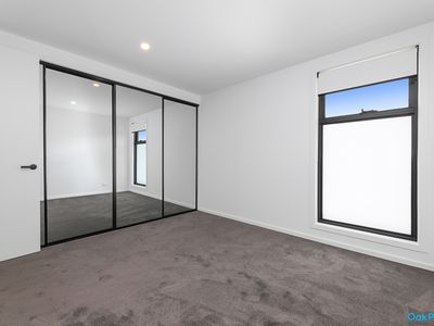 2 / 105 Snell Grove, Oak Park