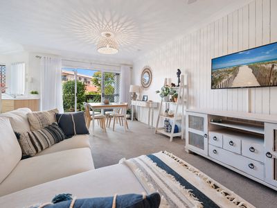 11 / 150 Marine Parade, Southport
