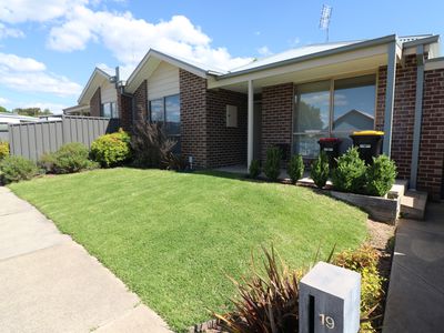 19 Howard Place, Seymour