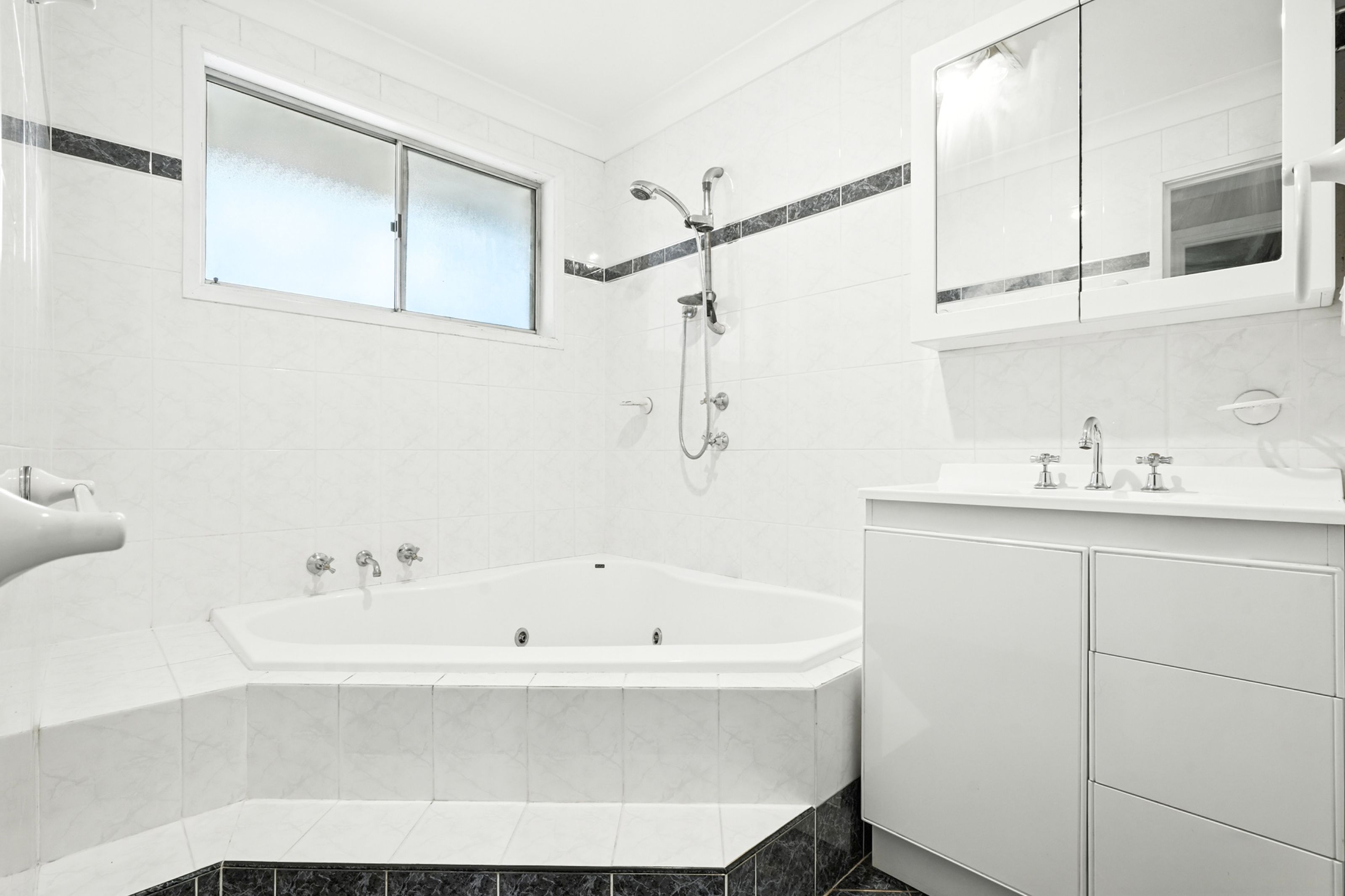 8 Goongoora Close, JAMISONTOWN