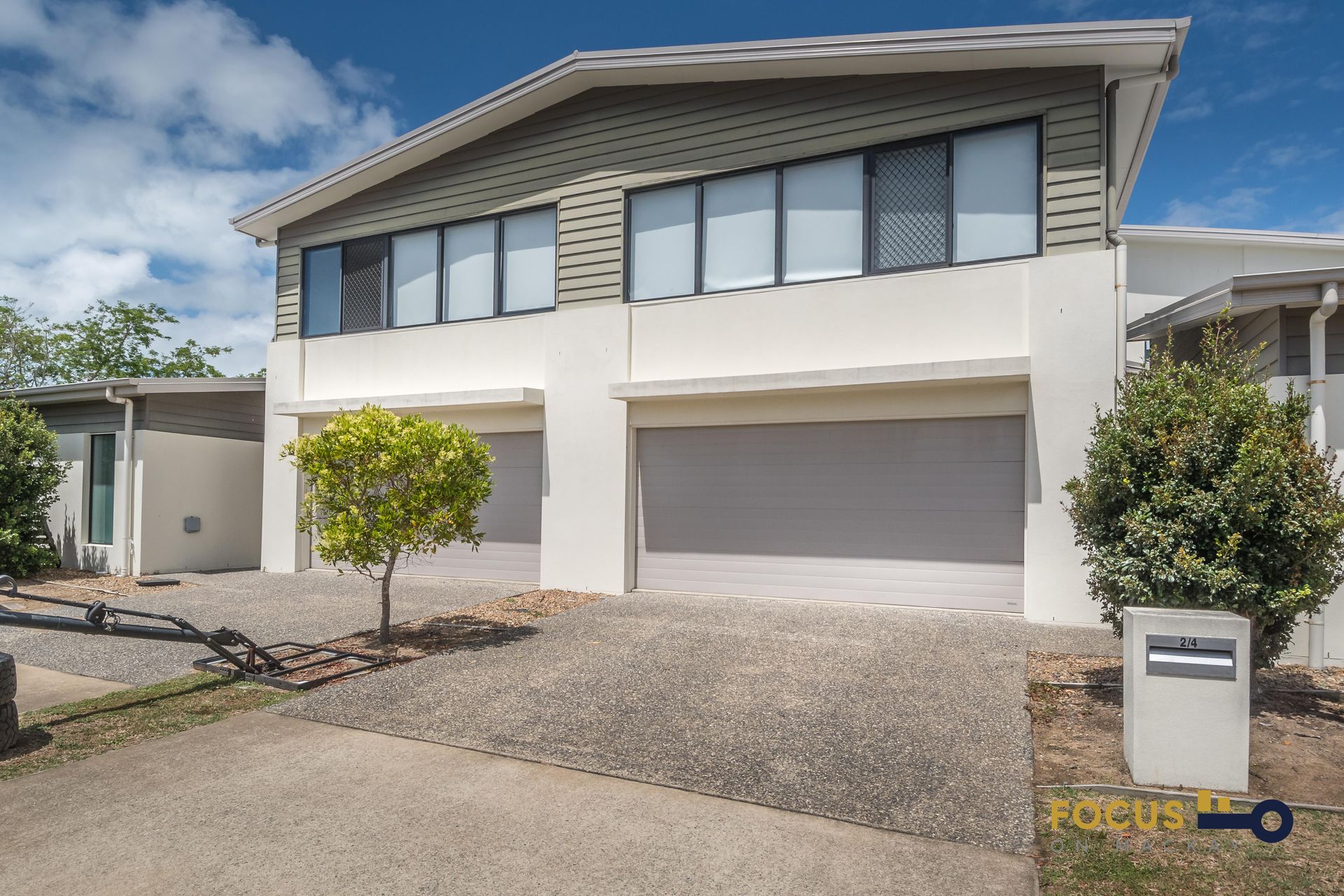2 / 4 Vaucluse Crescent, East Mackay