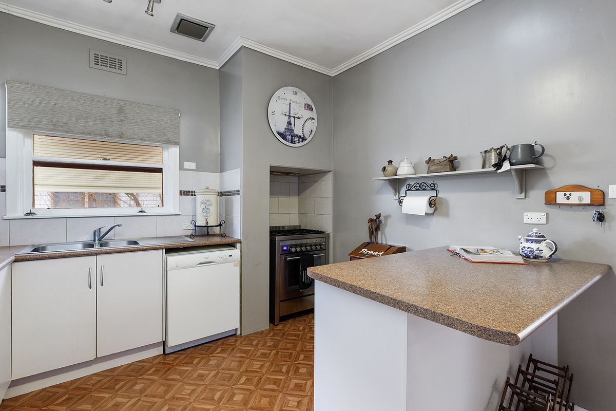 14 Finlason Street, Mansfield