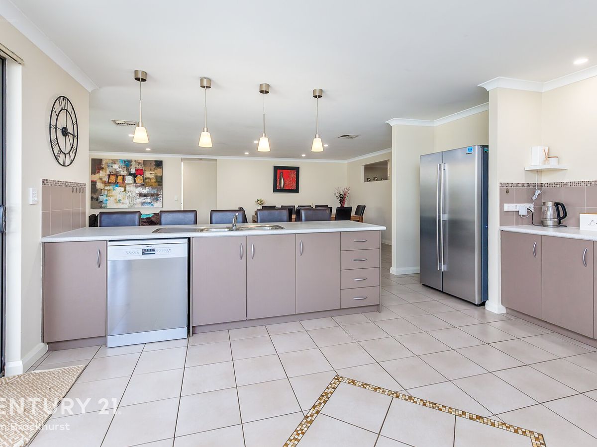 26 Jersey Road, Oakford