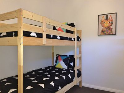 6 Boeing Avenue, Lake Conjola