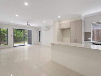 122 Cooper Crescent, Rochedale