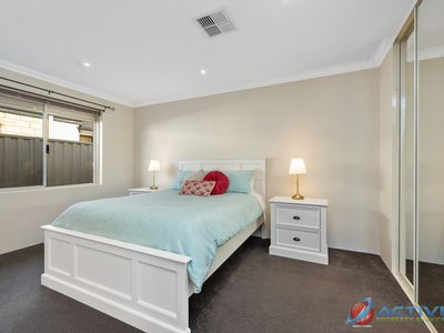 9 Iris Court, Coodanup