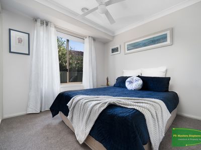 72 Cedar Drive, Llanarth