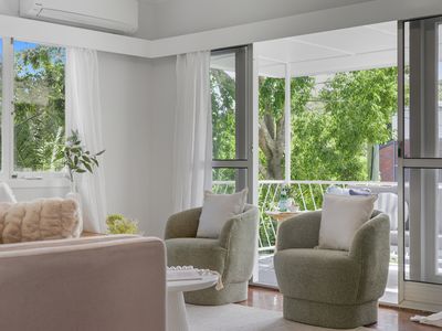 25 Penambul Crescent, Ferny Hills