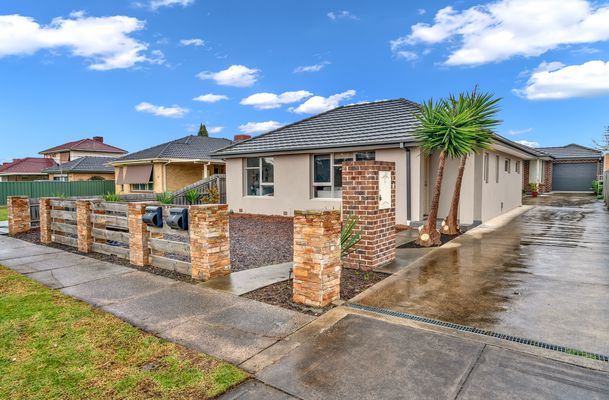 1 / 23 Bungay Street, Fawkner