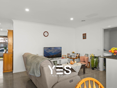 2 The Oaks Avenue, Pakenham