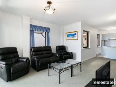 9 / 273 Hay Street, East Perth